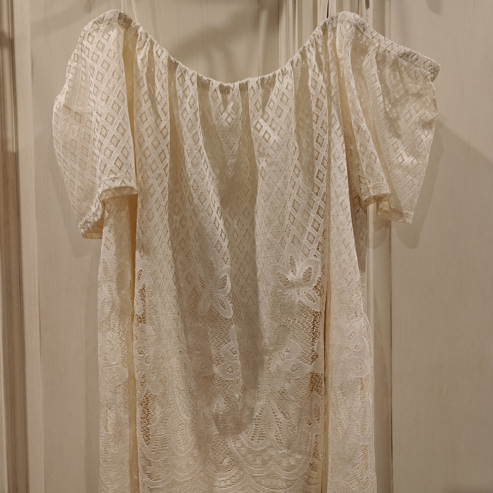 Elegant Lace Off-Shoulder Shirt